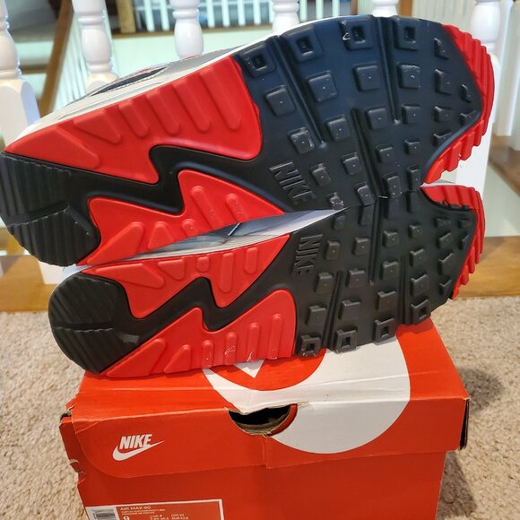 DS Nike Air Max 90 Mens running shoe sz 9 Photon Dust/university red silver main image 4